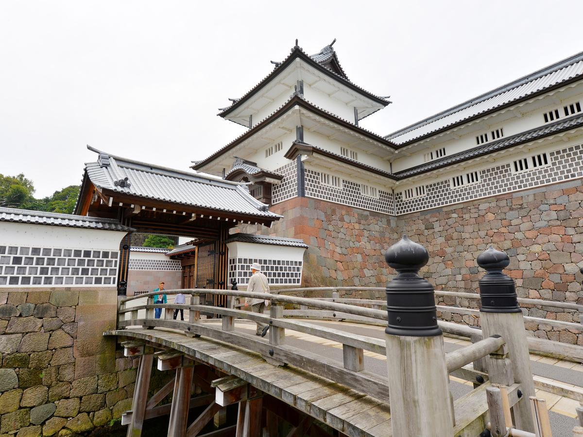 Hotel Wing International Premium Kanazawa Ekimae Eksteriør bilde